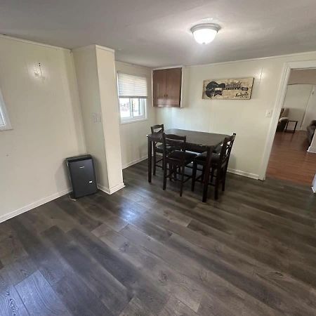 Charming 3-Bed, 1,5 Bath Home - Entire Space Just For You! Goodlettsville Ngoại thất bức ảnh